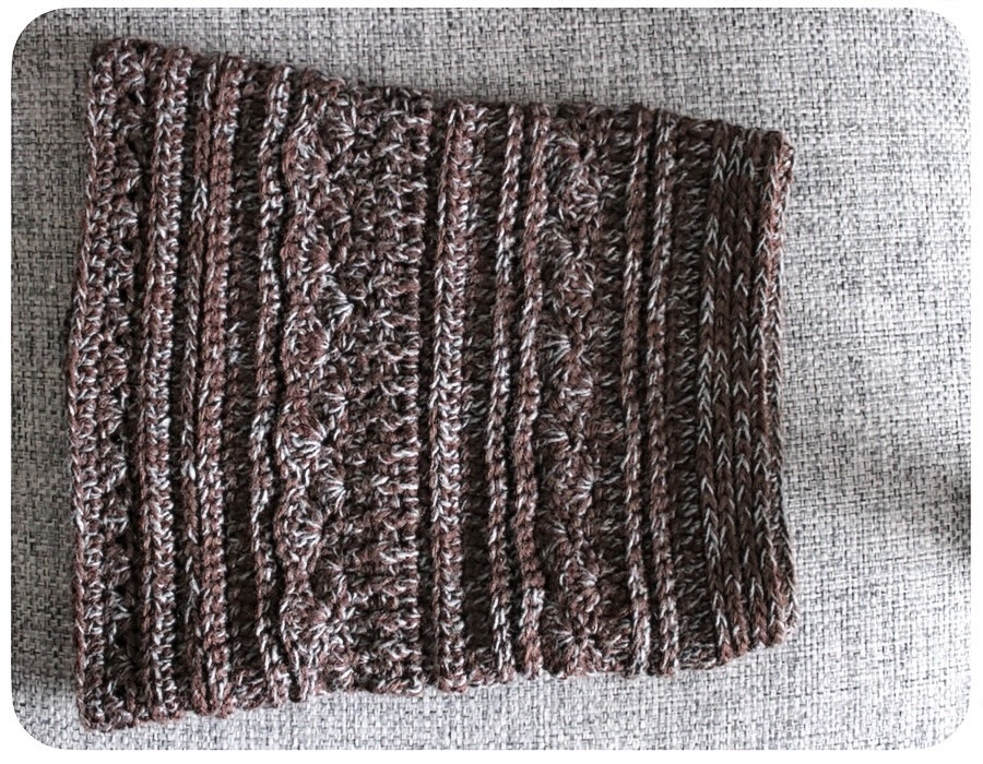 crocheted flared cowl-horizontal view
